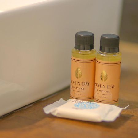 Emily'S Hotel 希马拉 外观 照片